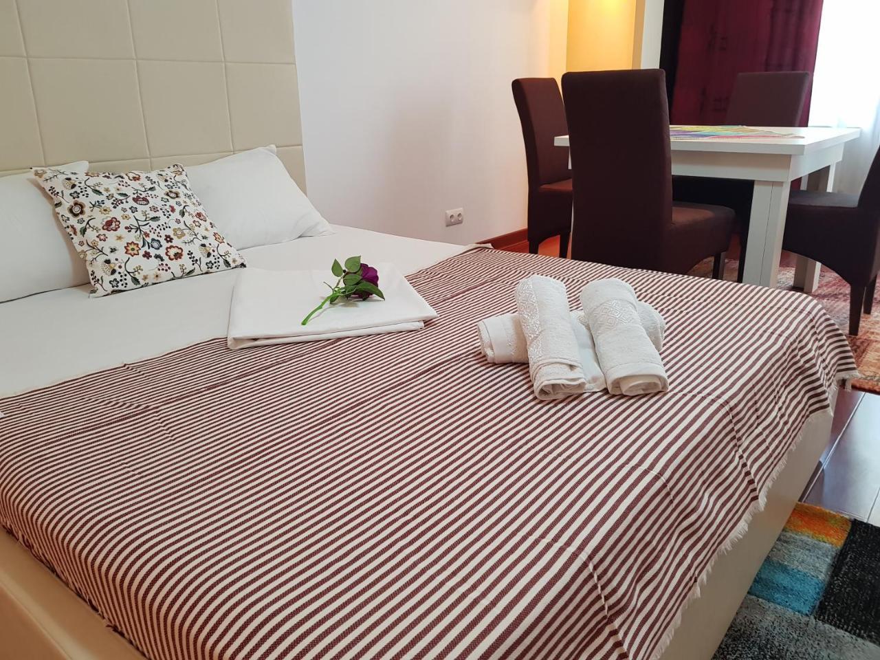 Divan Residence Apartments Bucarest Esterno foto