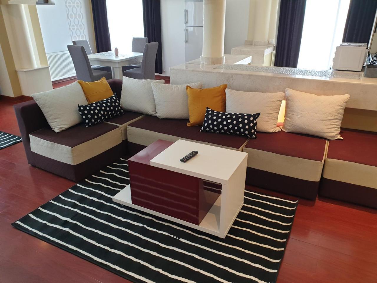 Divan Residence Apartments Bucarest Esterno foto