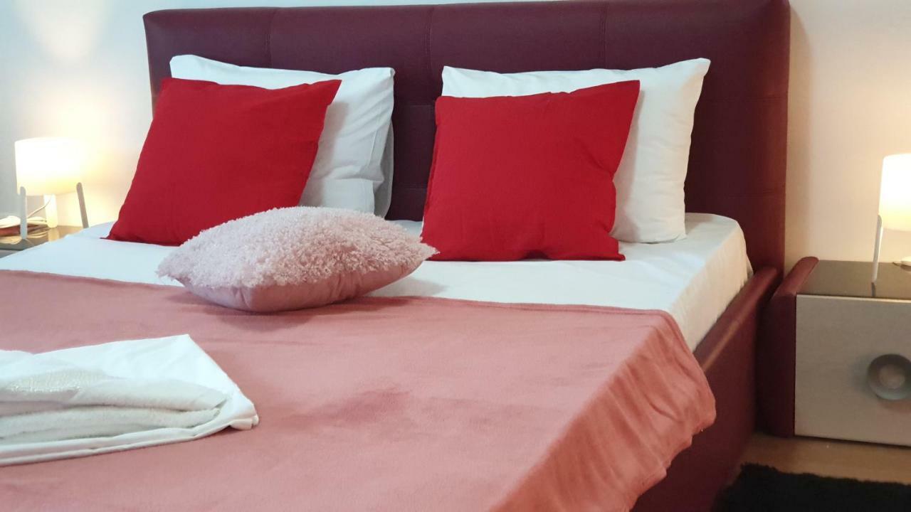 Divan Residence Apartments Bucarest Esterno foto