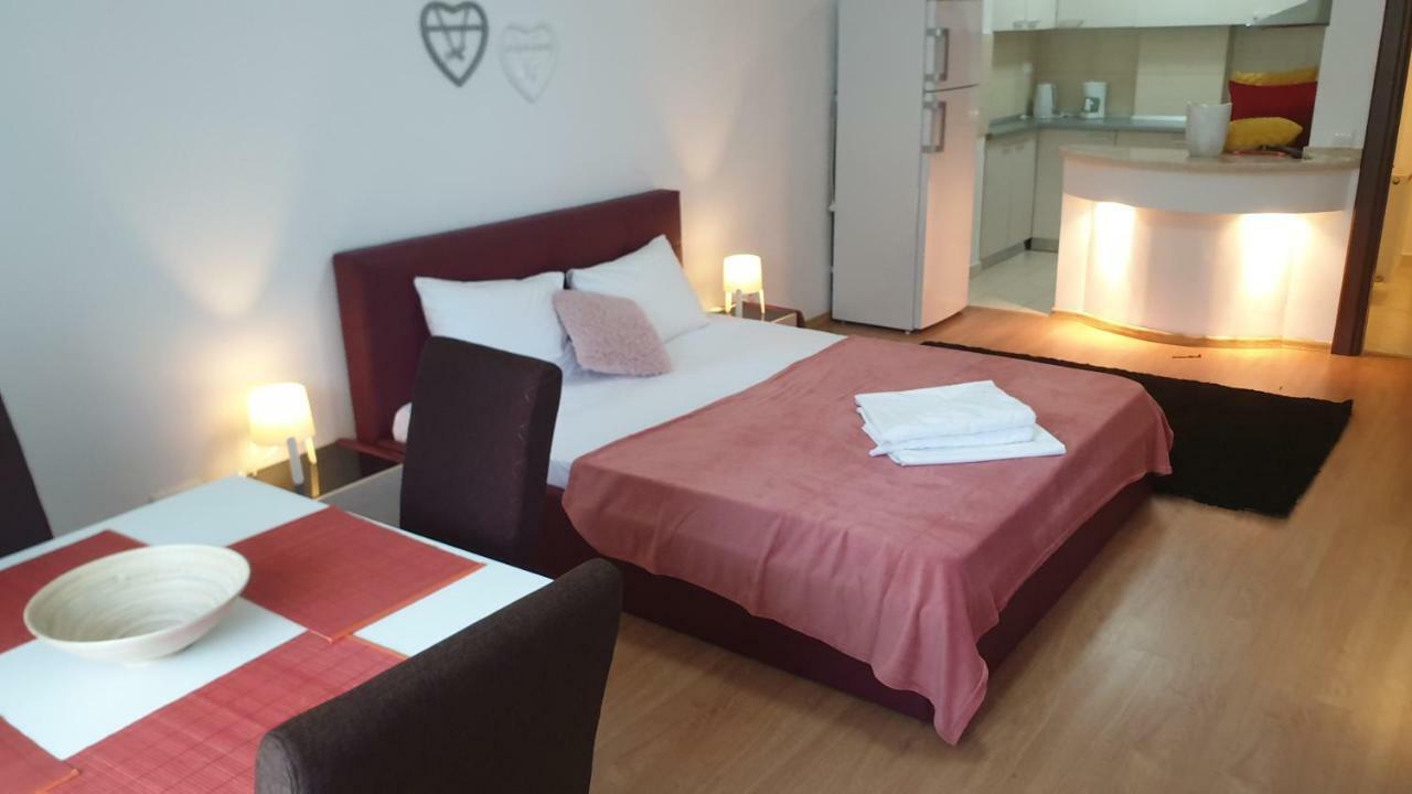 Divan Residence Apartments Bucarest Esterno foto