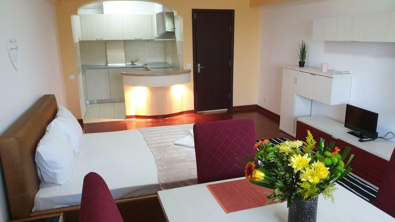 Divan Residence Apartments Bucarest Esterno foto