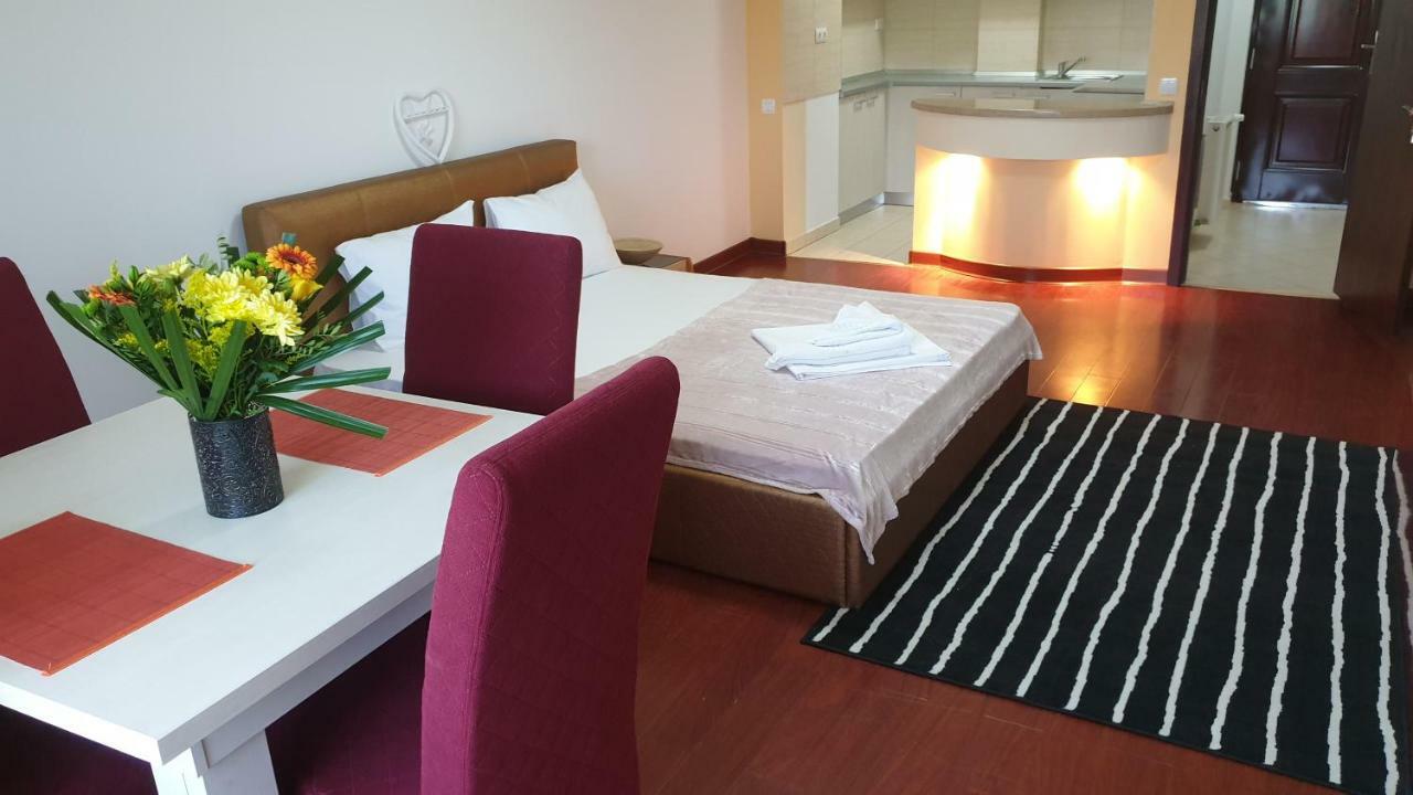 Divan Residence Apartments Bucarest Esterno foto